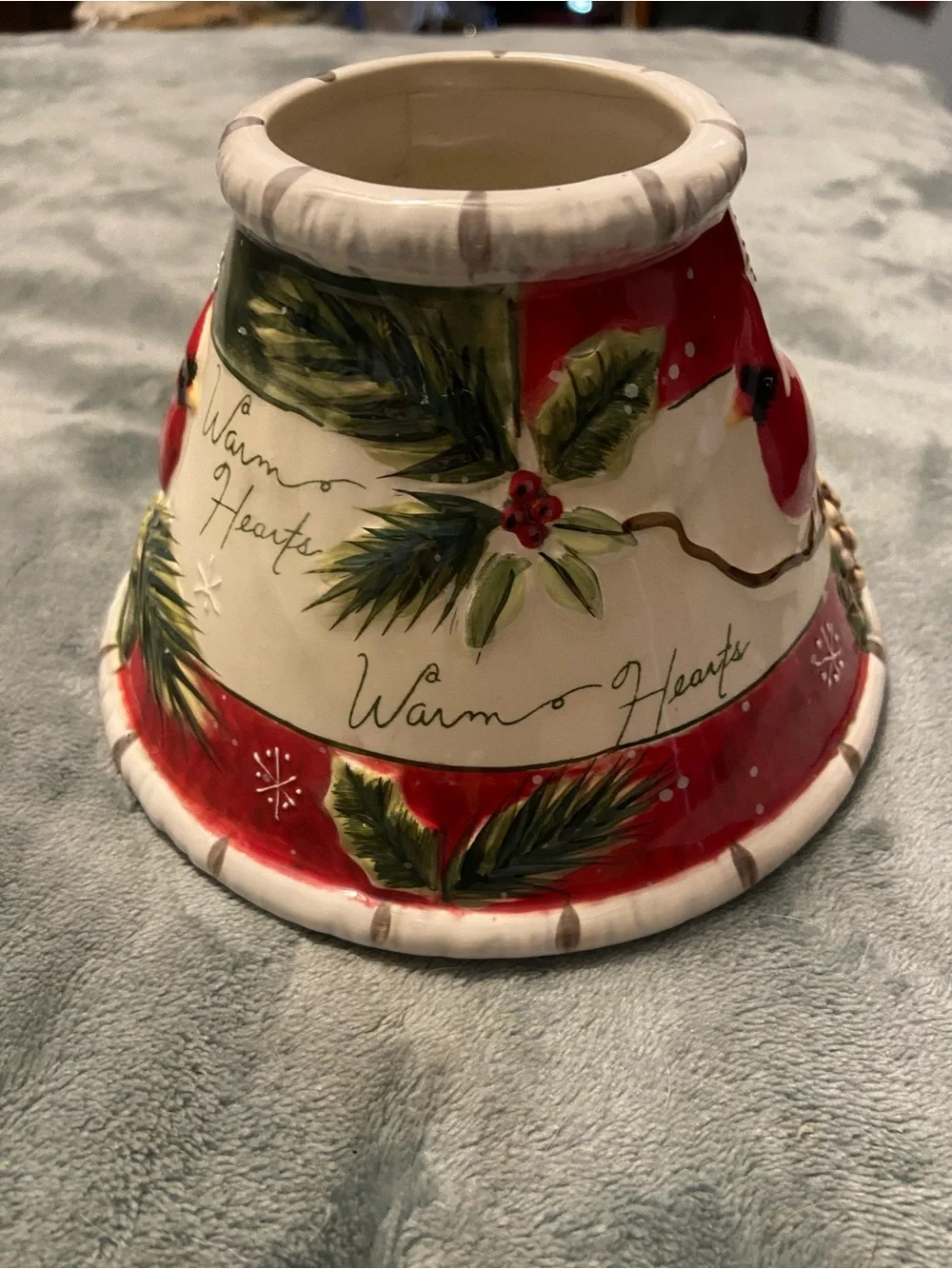 Yankee Candle Warm Hearts Ceramic Candle Holder - Cream, Green, Red